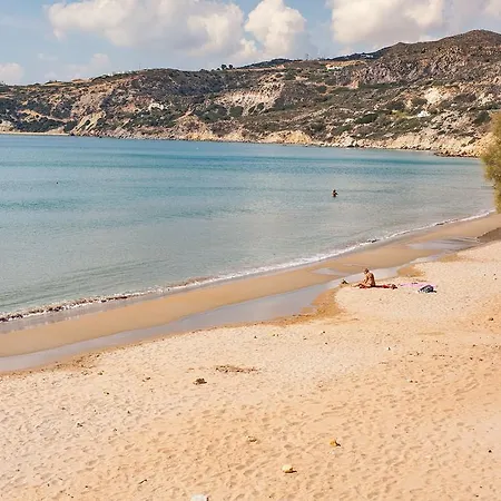 Nine Muses Πανσιόν *