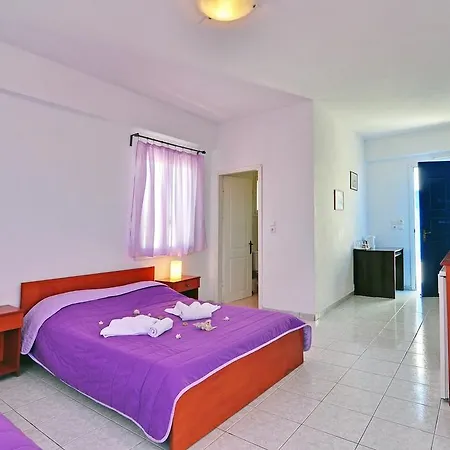 Nine Muses Psathadika